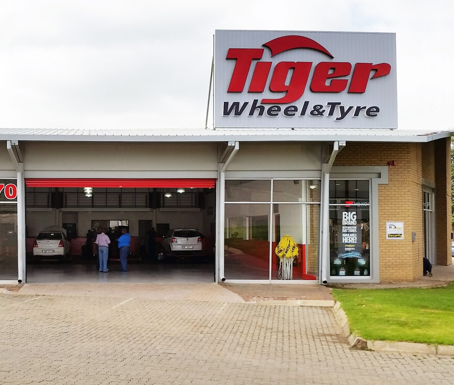 Tiger Wheel & Tyre Ermelo Reopens TiAuto Investments (Pty) Ltd